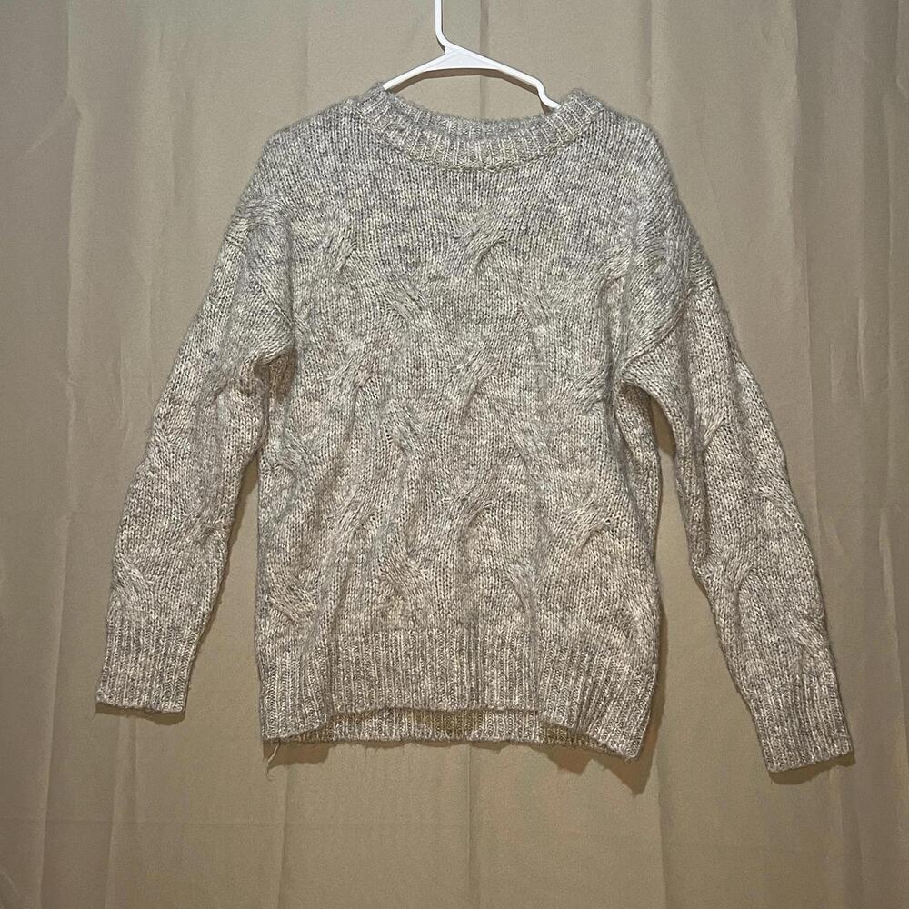 Women's Small Gray Knit Sweater